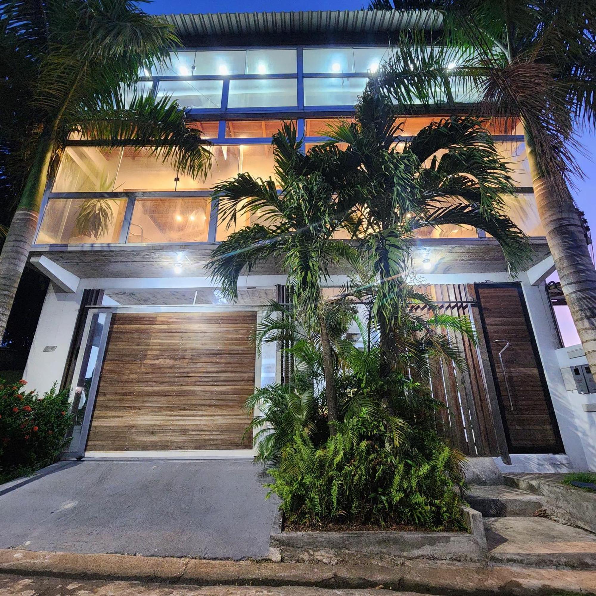 A Casa Da Colonia Otel Itacoatiara  Dış mekan fotoğraf